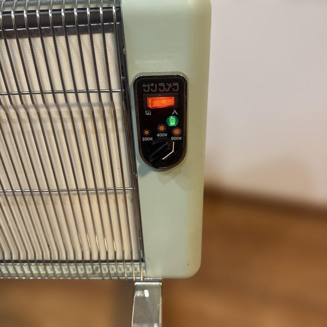 サンラメラ 600W 遠赤外線ヒーター　クラシックグリーン