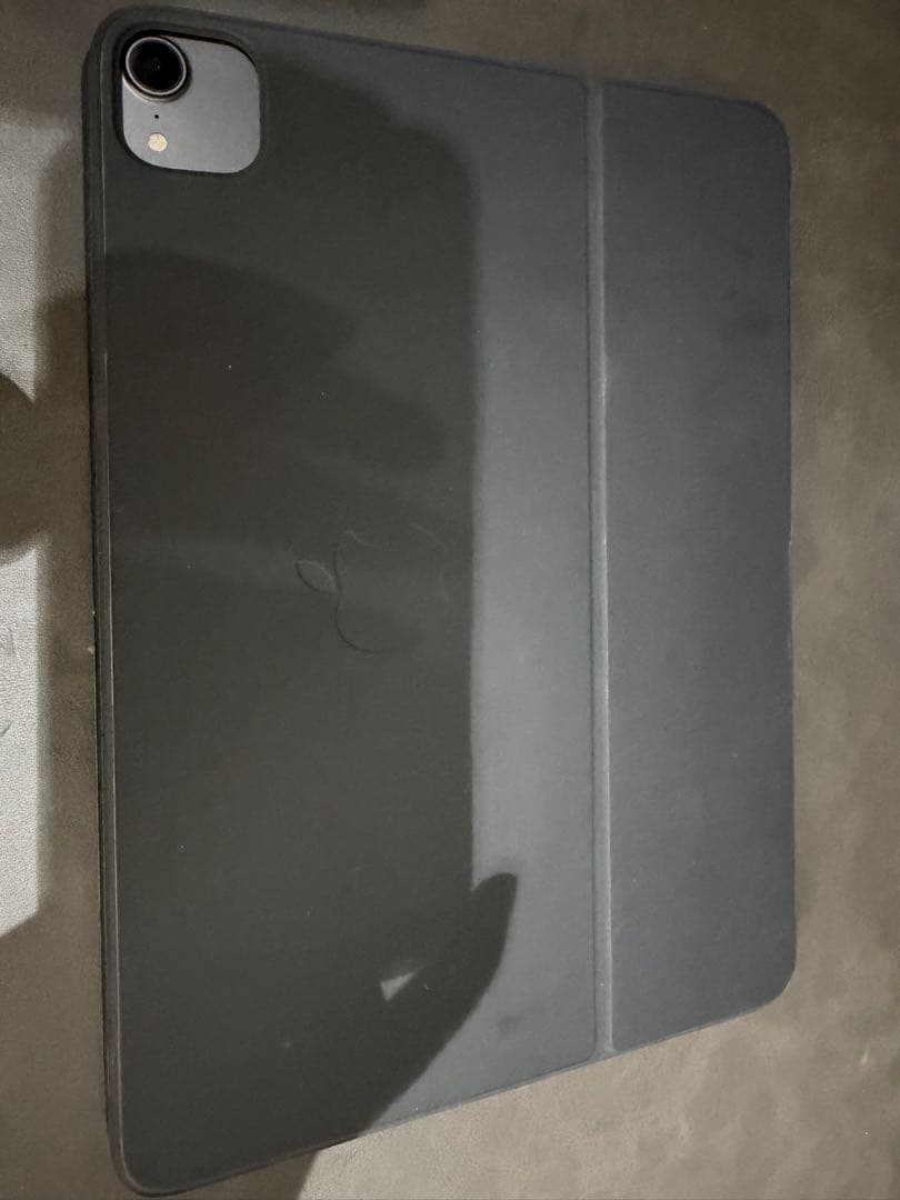 iPad pro wifi 256gb スペースグレー本体 + キーボードカバー