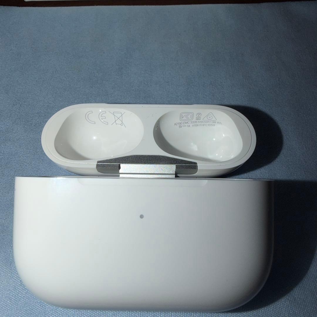 Apple AirPods Pro 第1世代