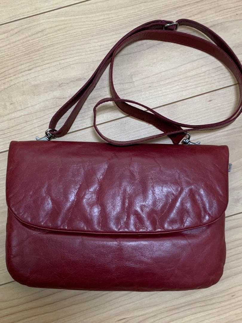 m0851 ショルダーバッグ　レッド　クラッチバッグ