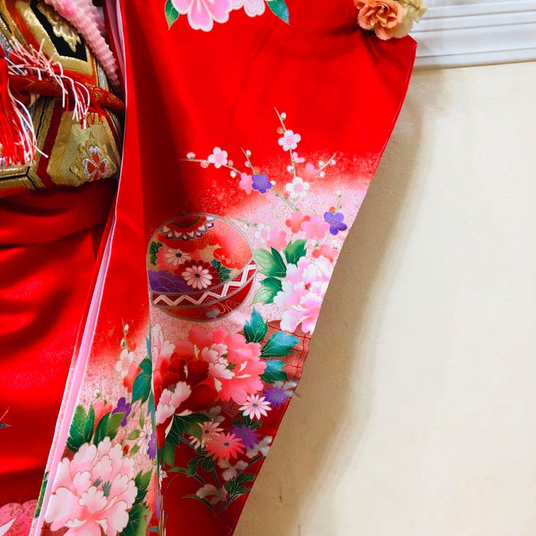 七五三七歳未使用着物‼️人気赤地暈し⭐︎手毬花々煌びやか際立つ⭐︎安心フルセット