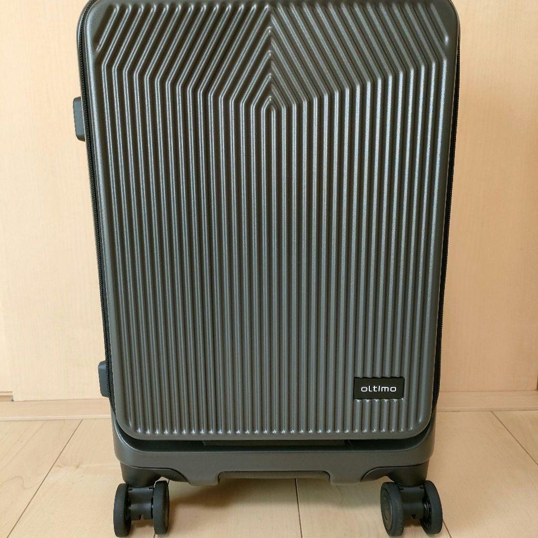 未使用品✨オルティモ　キャリーバック　スーツケース　S 黒　機内持ち込み