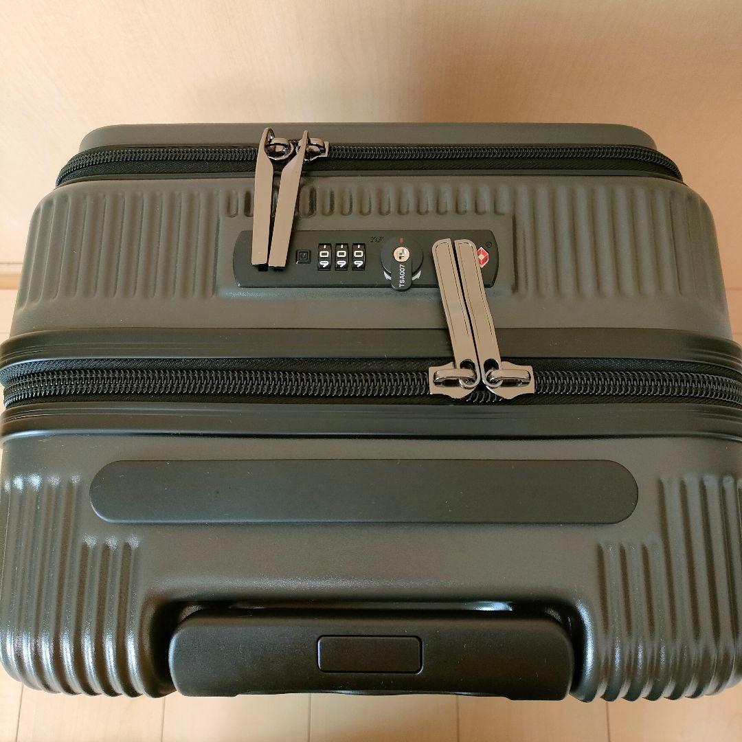 未使用品✨オルティモ　キャリーバック　スーツケース　S 黒　機内持ち込み