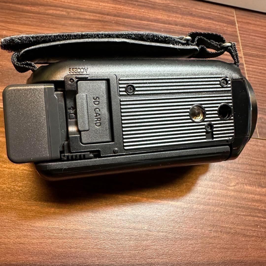 Panasonic HC-V230M-W ビデオカメラ 2454