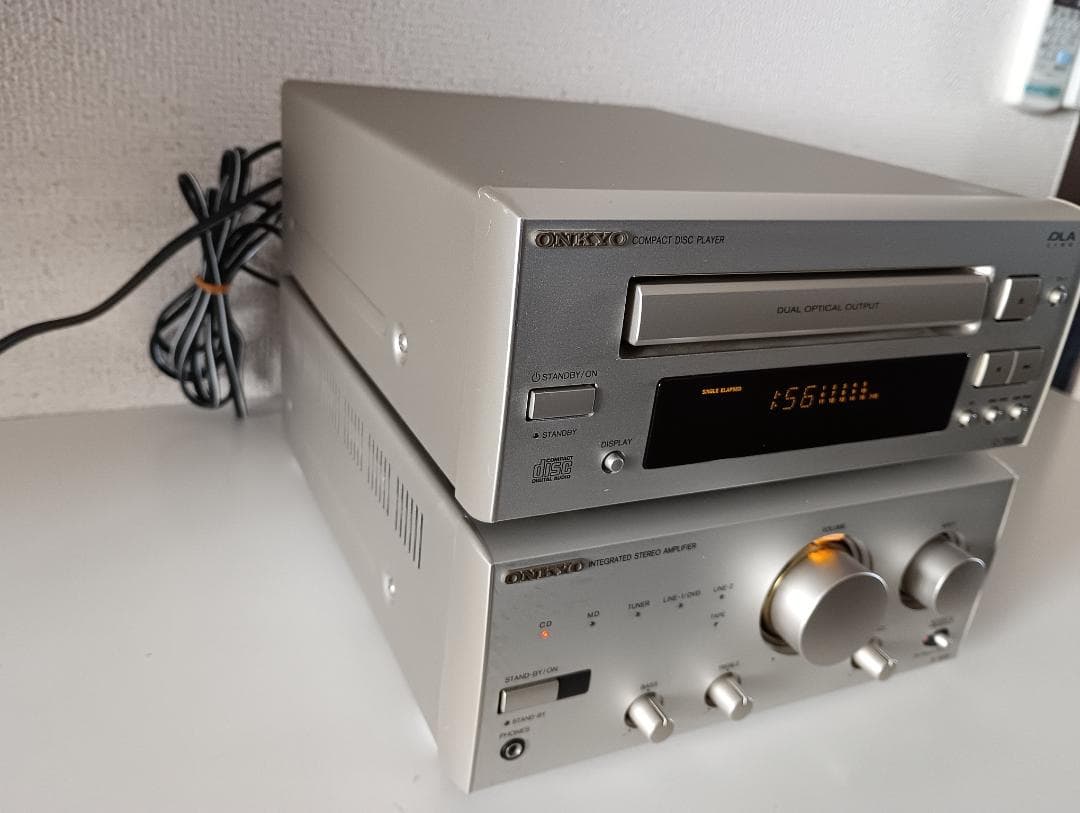 ONKYO INTEC 205 A-909 C-705X アンプ CD ☆☆☆☆