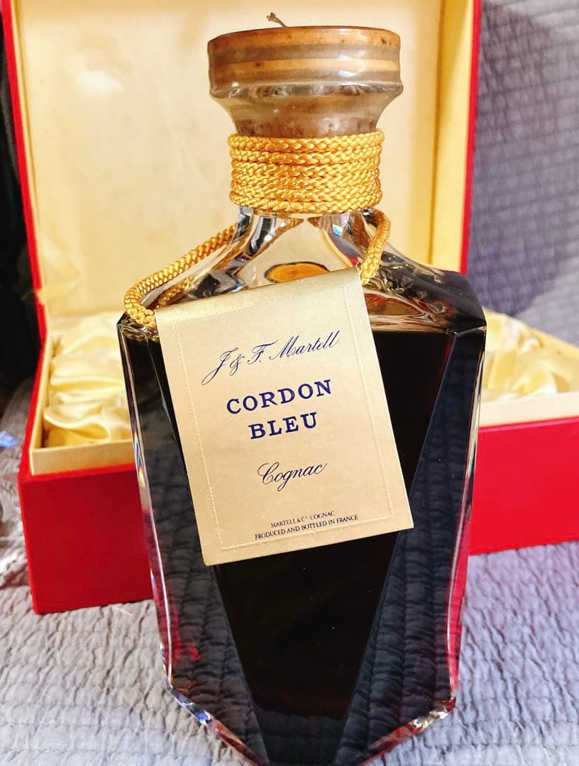 【未開栓】 マーテル コルドンブルー 箱付き 替え栓付き バカラ ブランデー