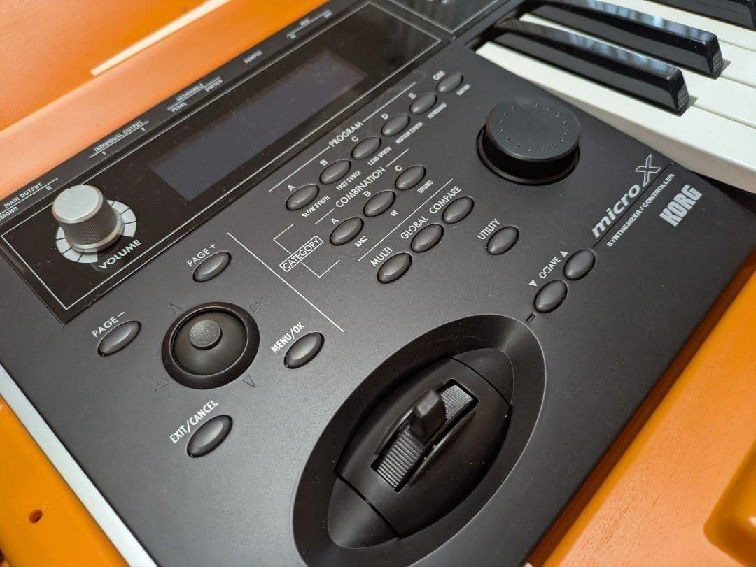 送料込【完動・美品】KORG MICROX シンセサイザー コルグ