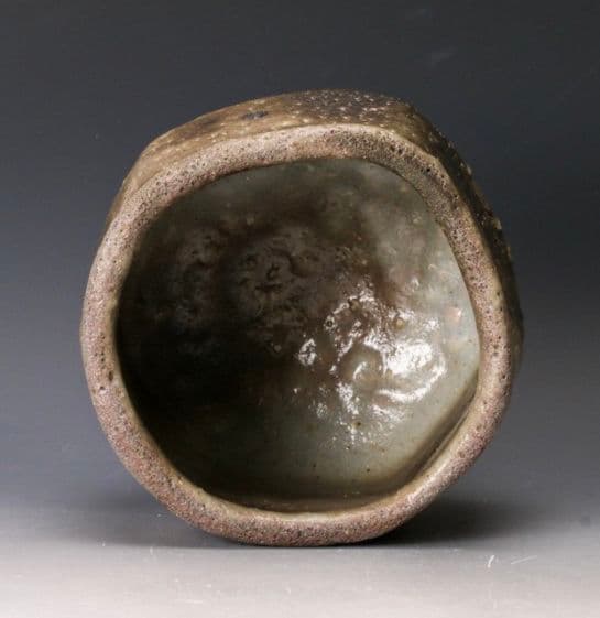 【景徳鎮陶瓷大学元教授】ニ十歩文雄　駄知　茜志野茶碗　共箱　共布　栞　本物　李朝