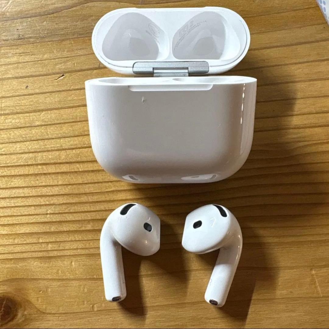 AirPods4 ノイズキャンセル付き