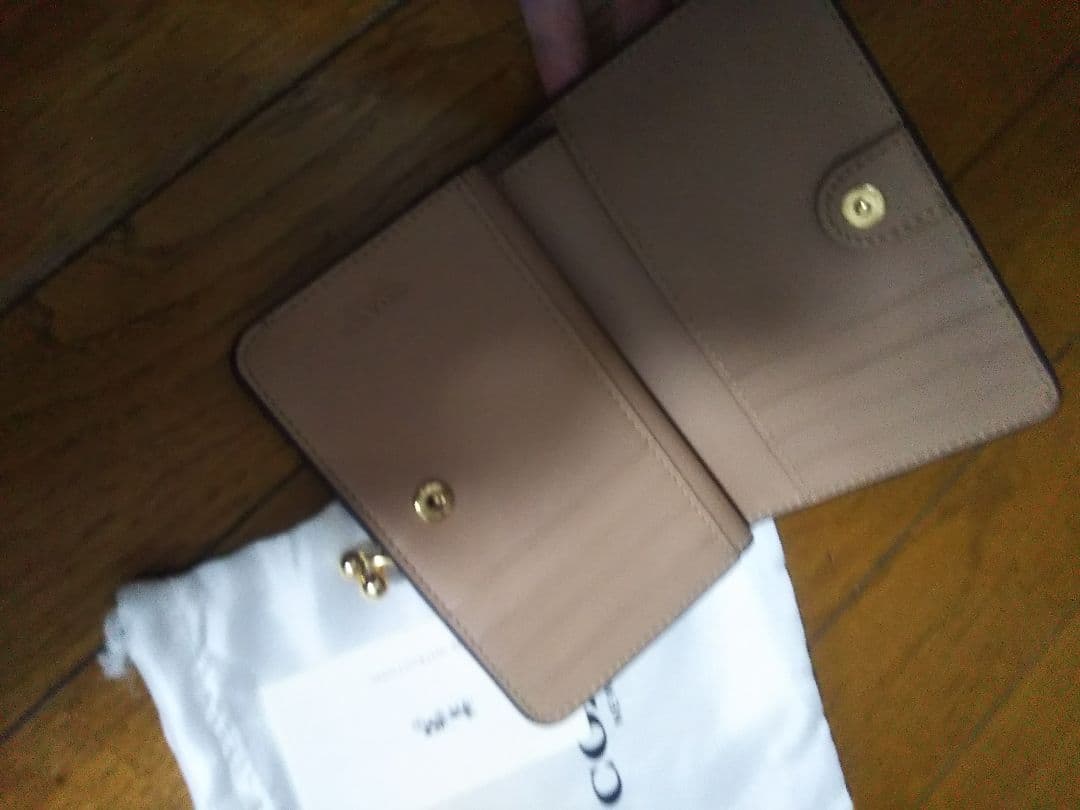 S*o様 COACH 花柄 二つ折り財布　がまぐち