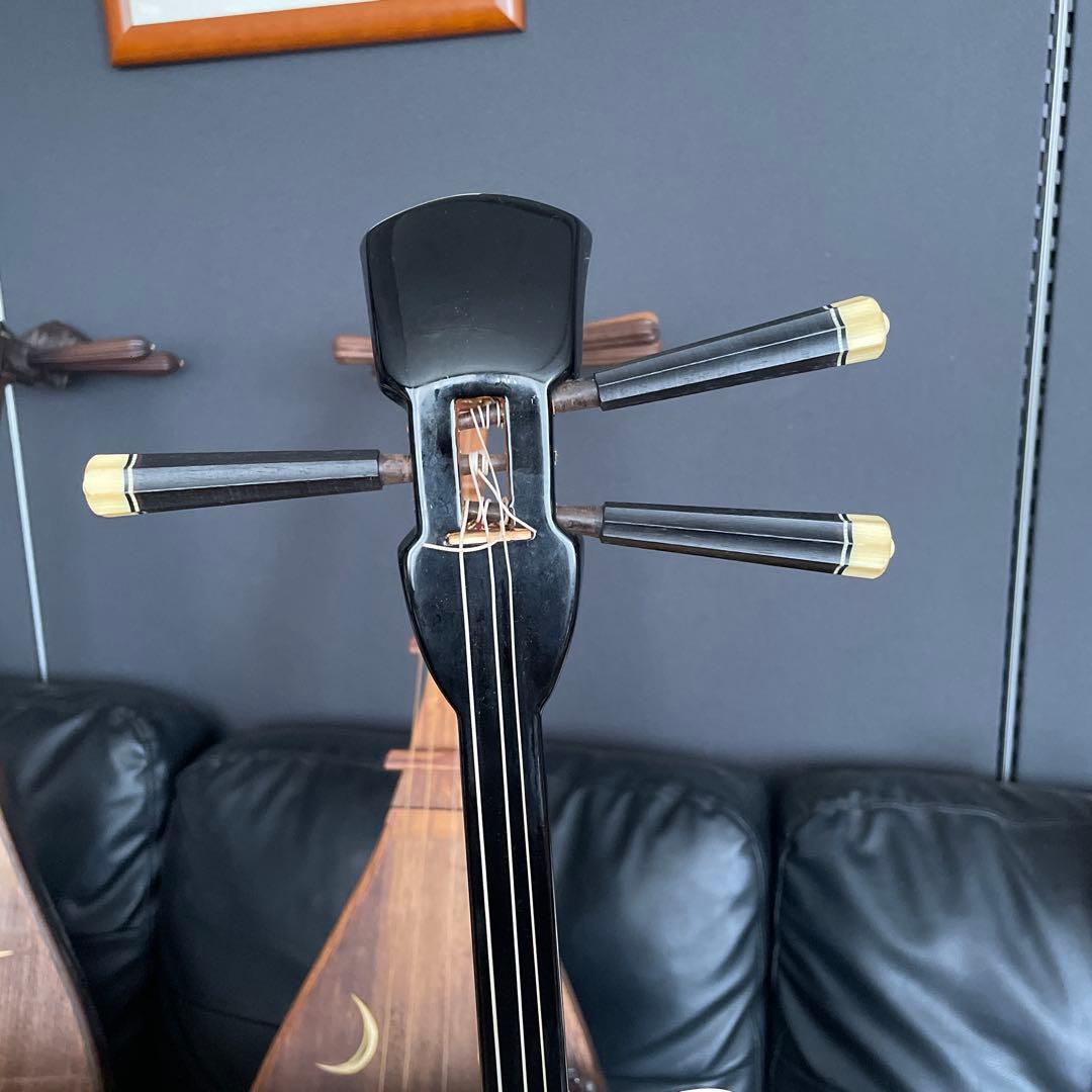 三味線　黒塗与那城？真壁型？ベルト付き　ユナー　スンチー沖縄 弦楽器 琉球