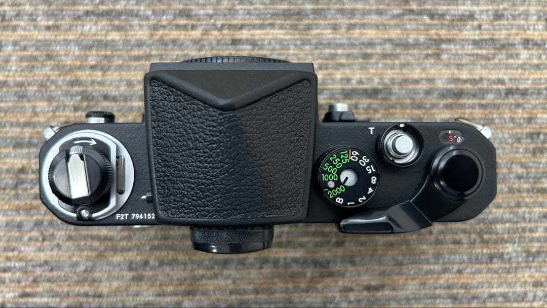 【未使用品】Nikon F2 フィルムカメラ ネーム刻印なし 外箱付 一眼レフ