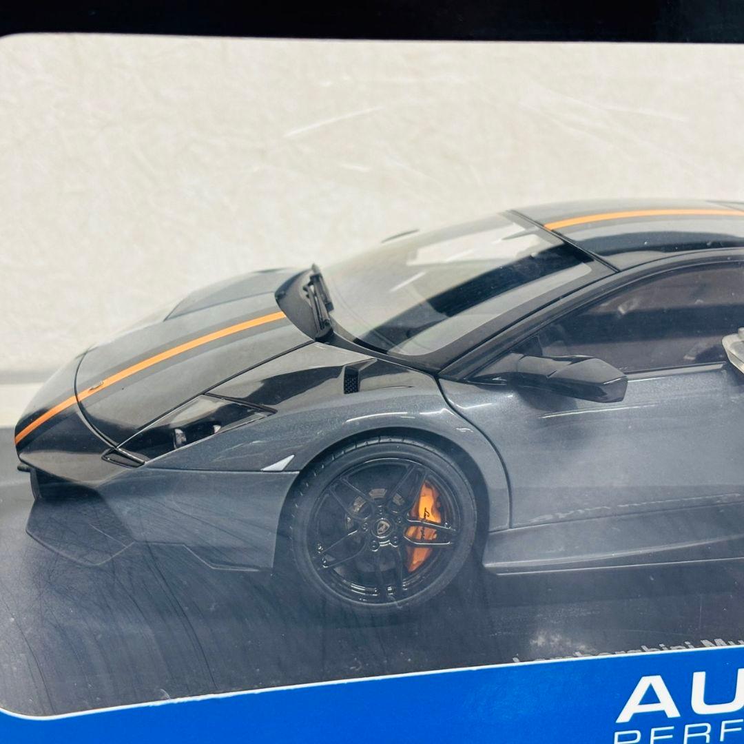 AUTOart 1/18 ランボルギーニ ムルシエラゴ LP670-4 スーパー