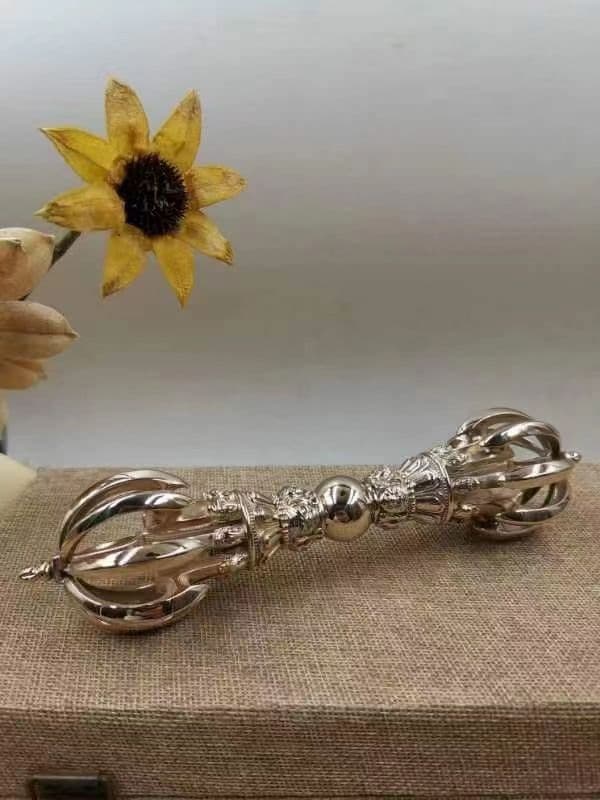 【修縁堂】密教法具 真言宗 法器 鬼面九鈷杵vajra21CM