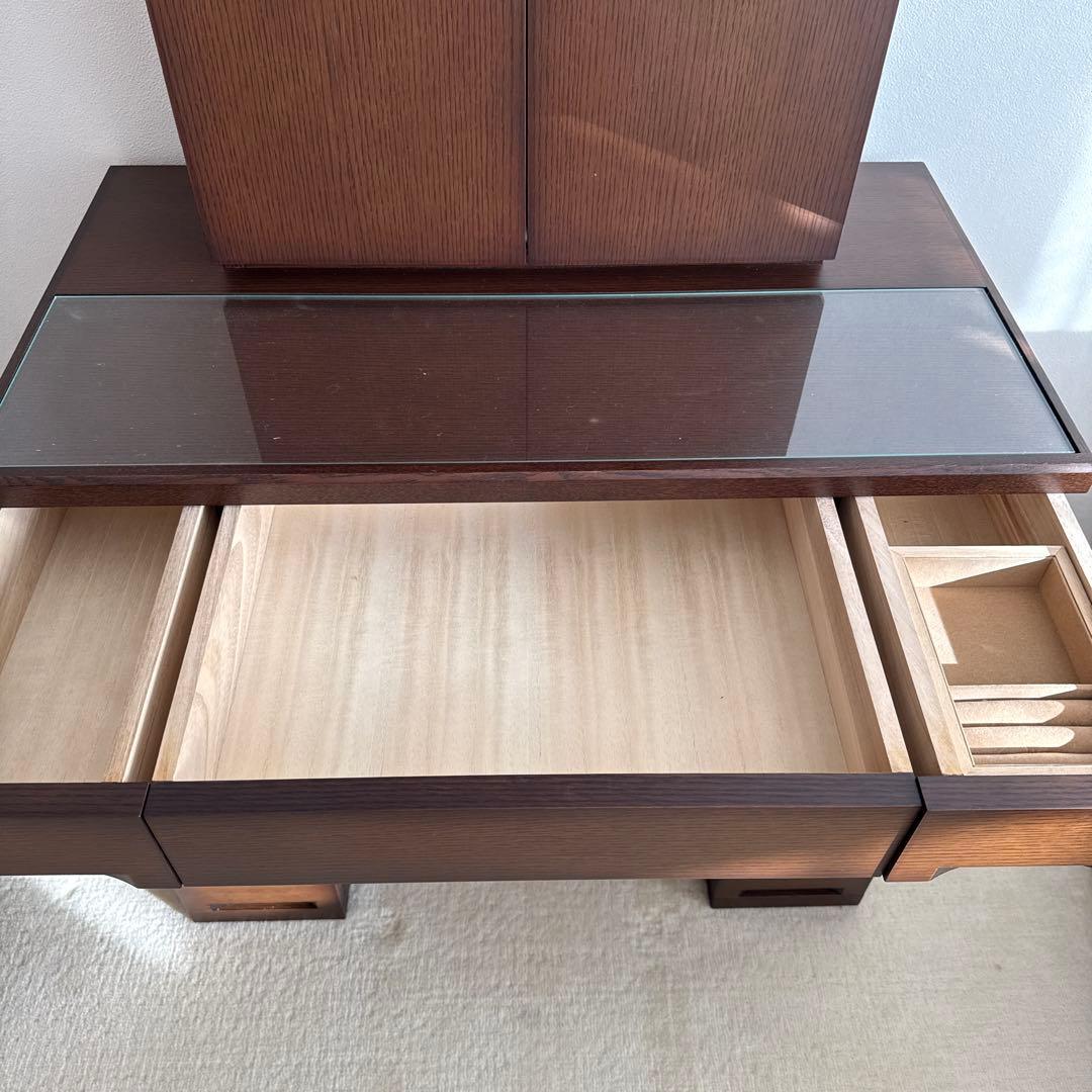 三面鏡ドレッサー