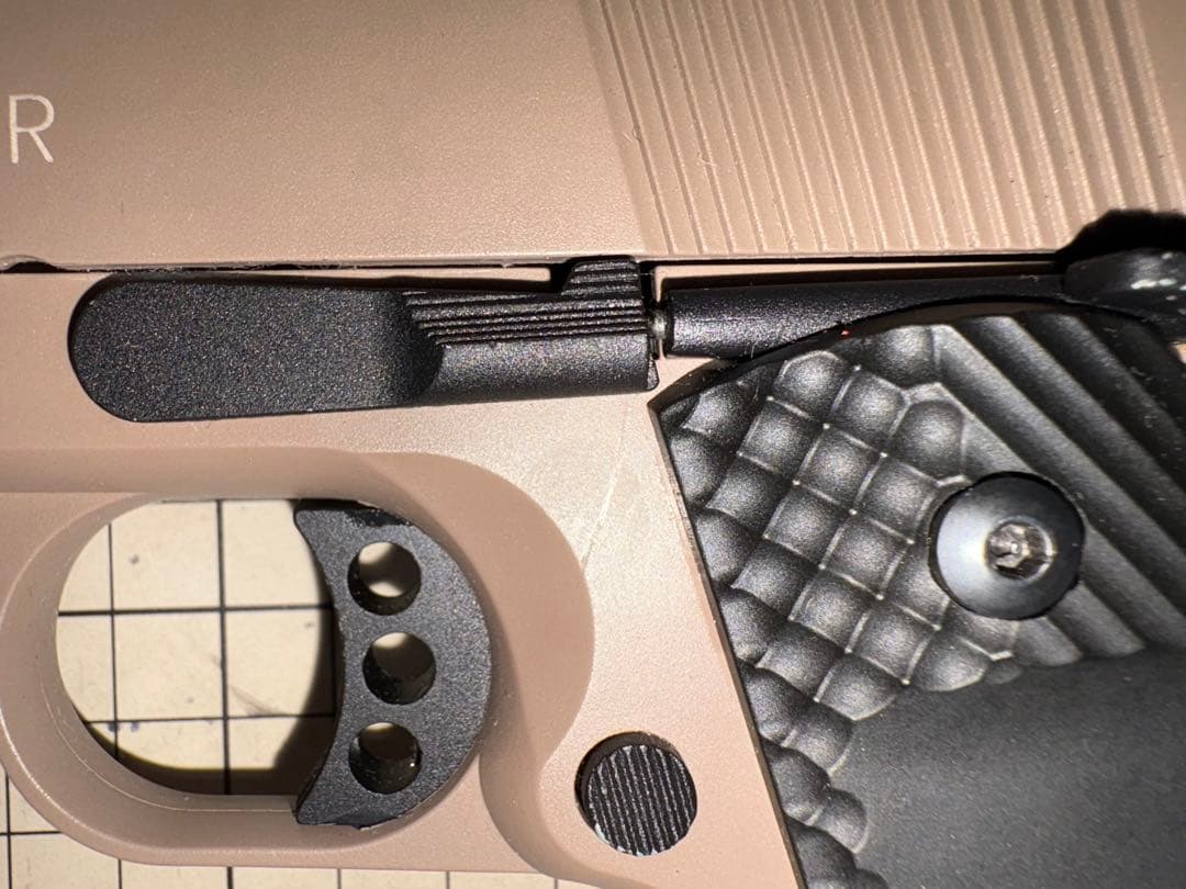 CARBON8 M45DOC CO2ガスガン