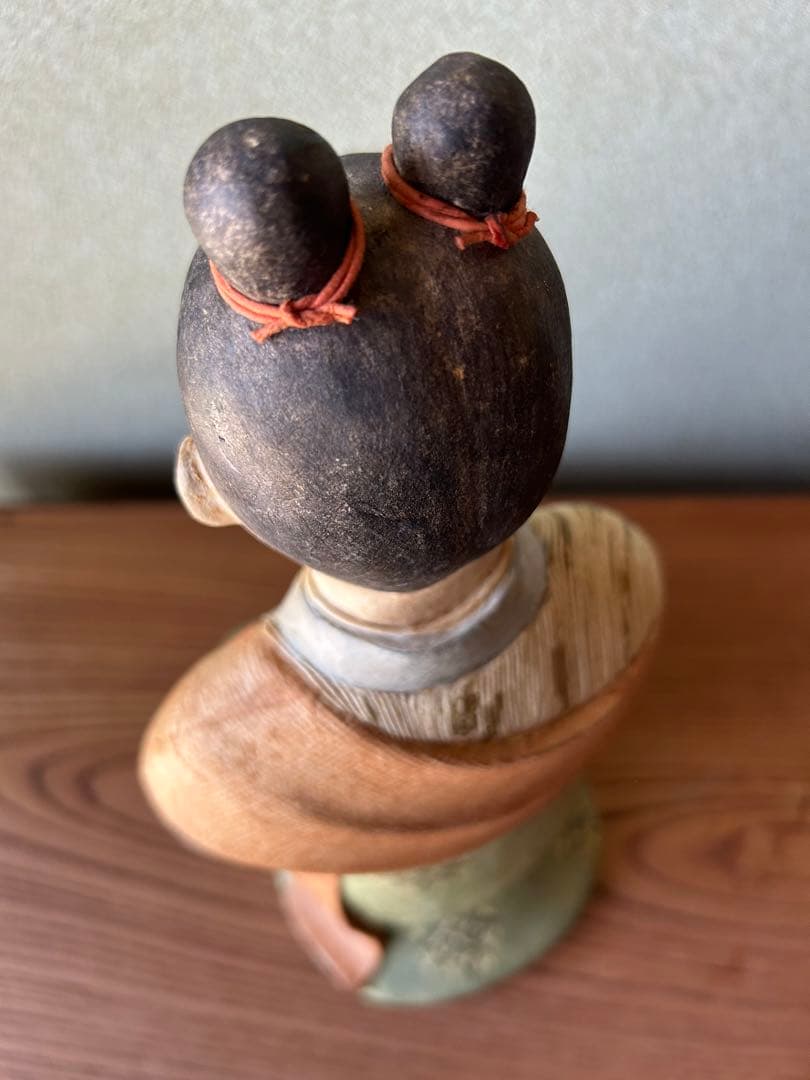 貴重 平中歳子 嬢子坐像 昭和41年 日本工芸会 張子人形 共箱付 紙塑人形