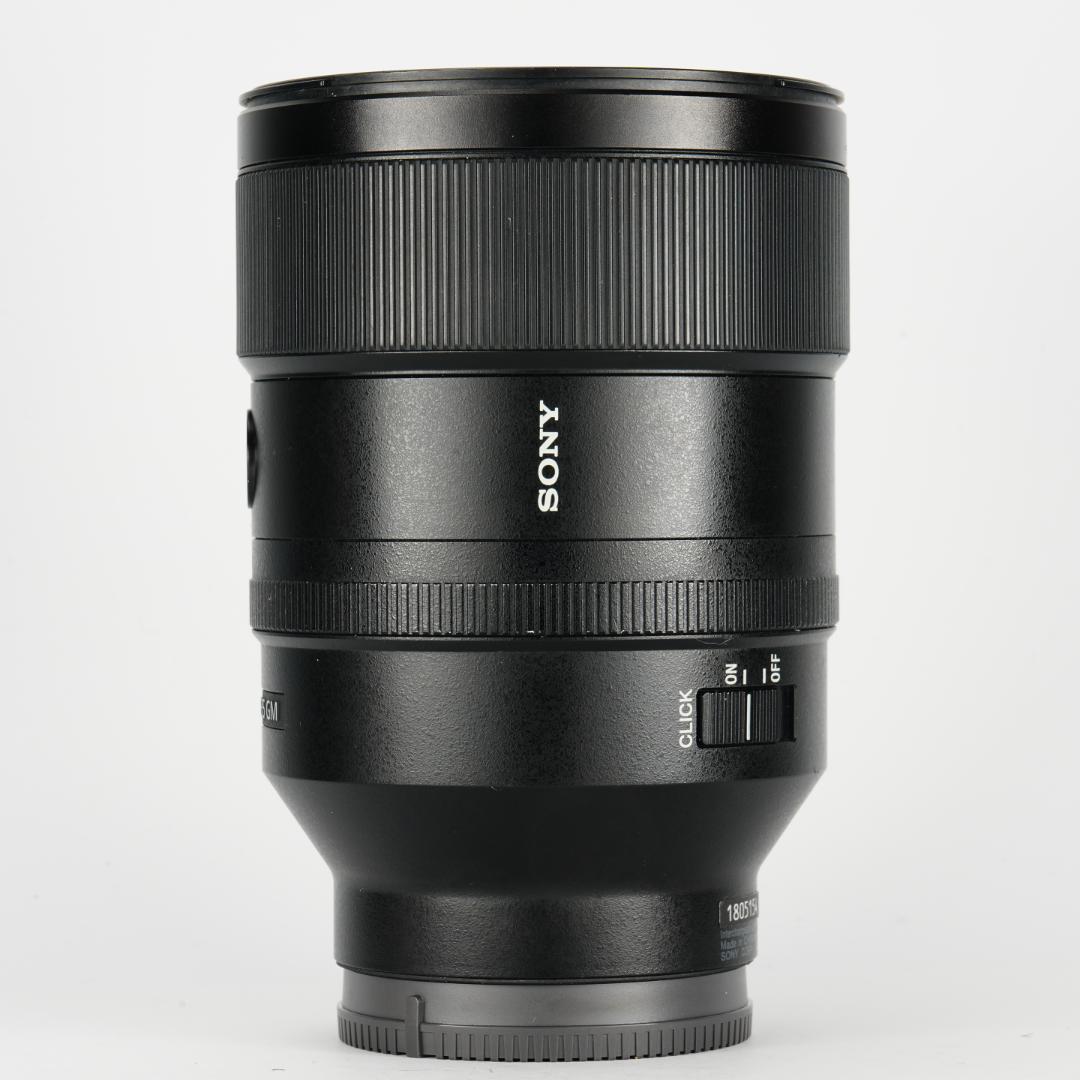 惚れるレンズ『家族が輝く奇跡のボケ味』SONY SEL135F18GM