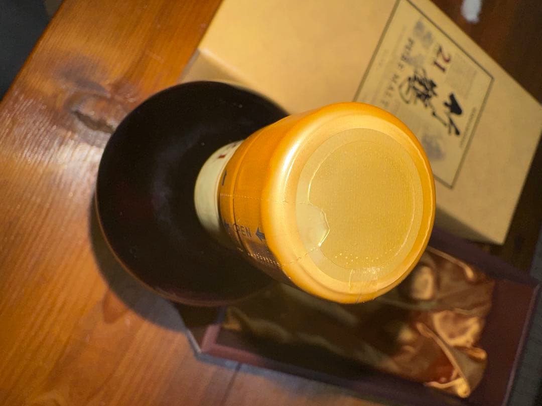 竹鶴 21年 ピュアモルト 700ml箱付き　新品ラベル剥がれなし