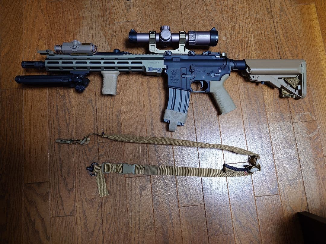 東京マルイ　次世代電動ガン　URG-I　＋純正ノーマルマガジン2本