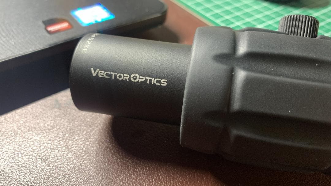 Vector Optics 3X26 マグニファイア 拡大鏡
