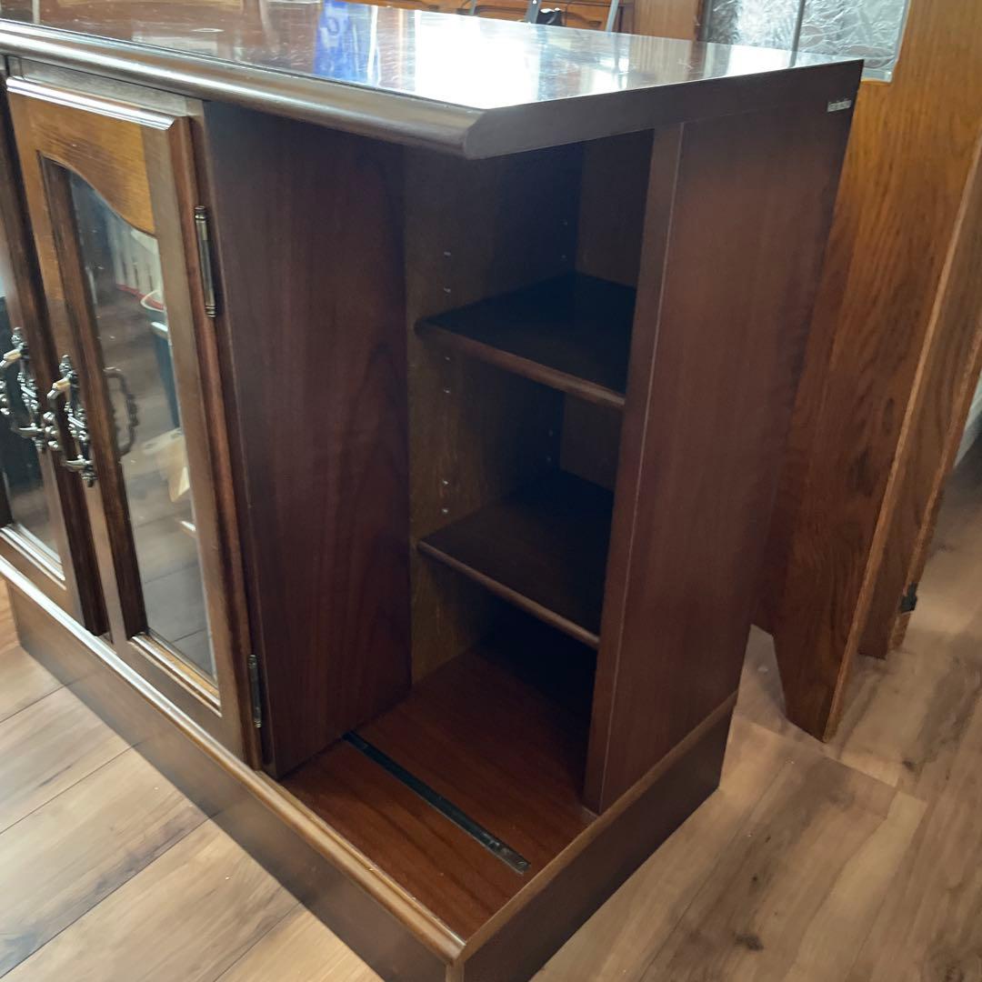カリモク製　木製ガラス扉キャビネット〜文庫本用
