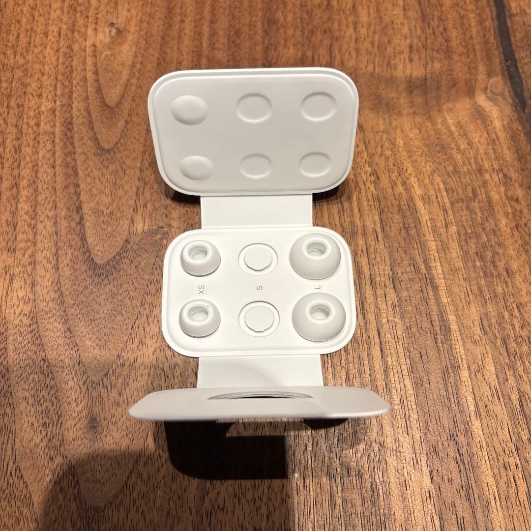 AirPods Pro（第2世代） MQD83J/A airpods pro2