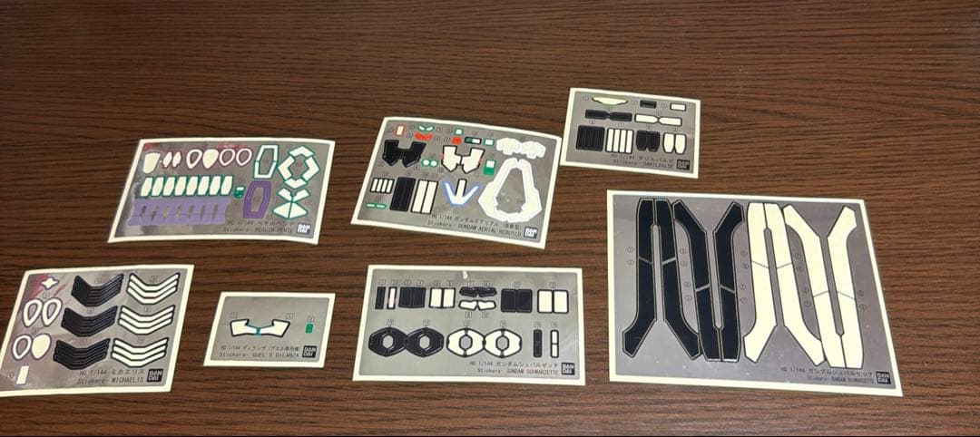 水星の魔女　HGガンプラ9体セット（MS拡張パーツセット、アクションベース付き）