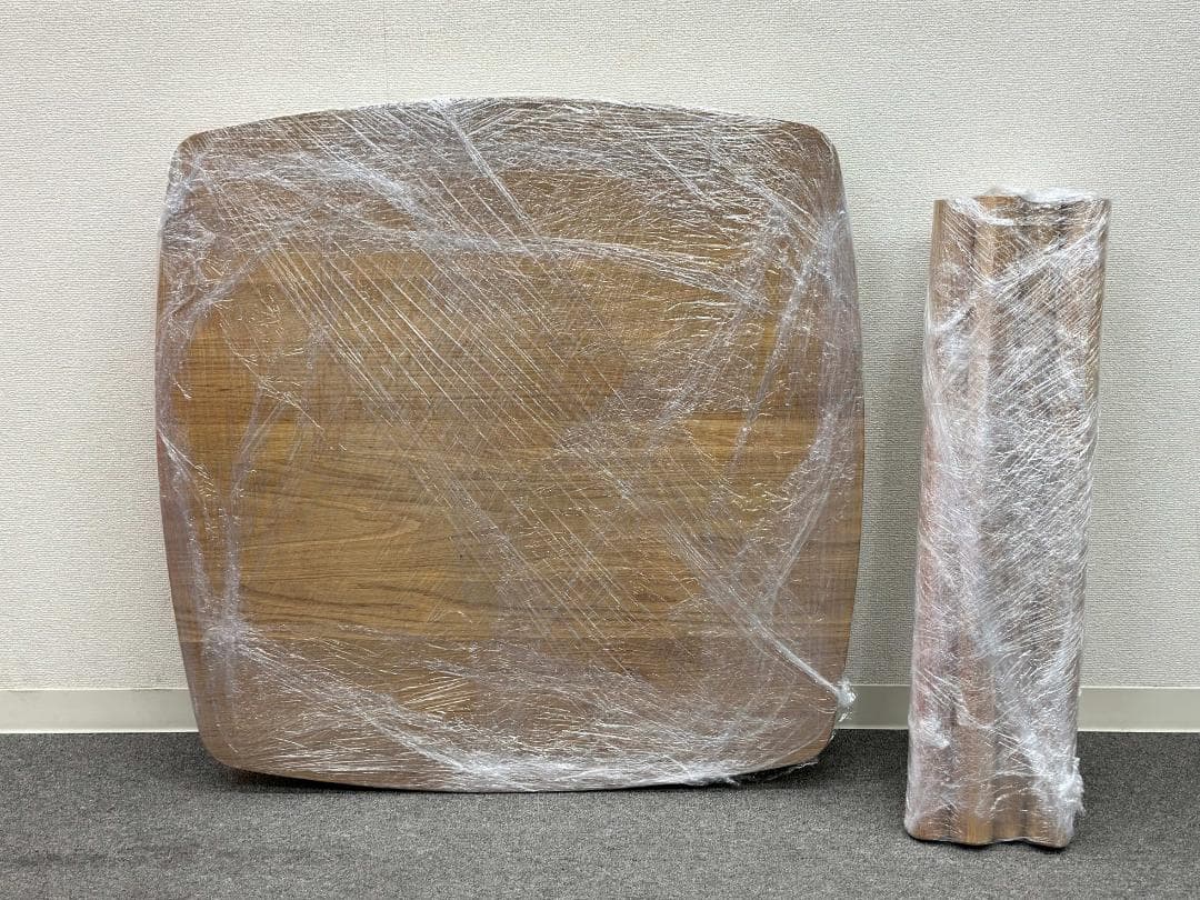 美品■ウニコ■SOLK　ダイニングテーブル　W800　カフェテーブル　2人用