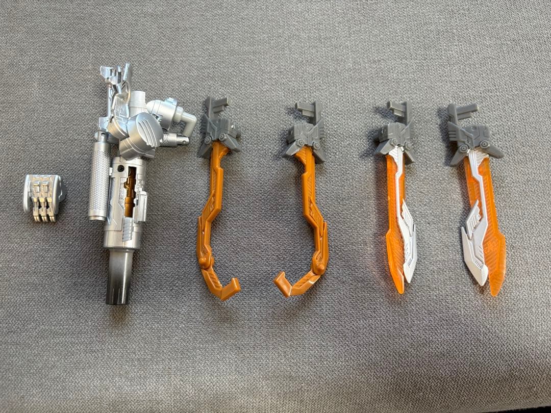 10thアニバーサリー オプティマスプライム＋専用コンテナトレーラー