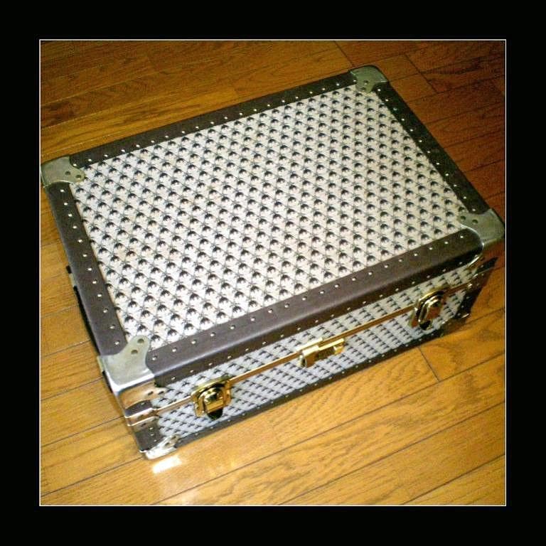 も*う様 1982年　北米ブルックスブラザーズ直営店購入　金羊毛柄　トランクケー