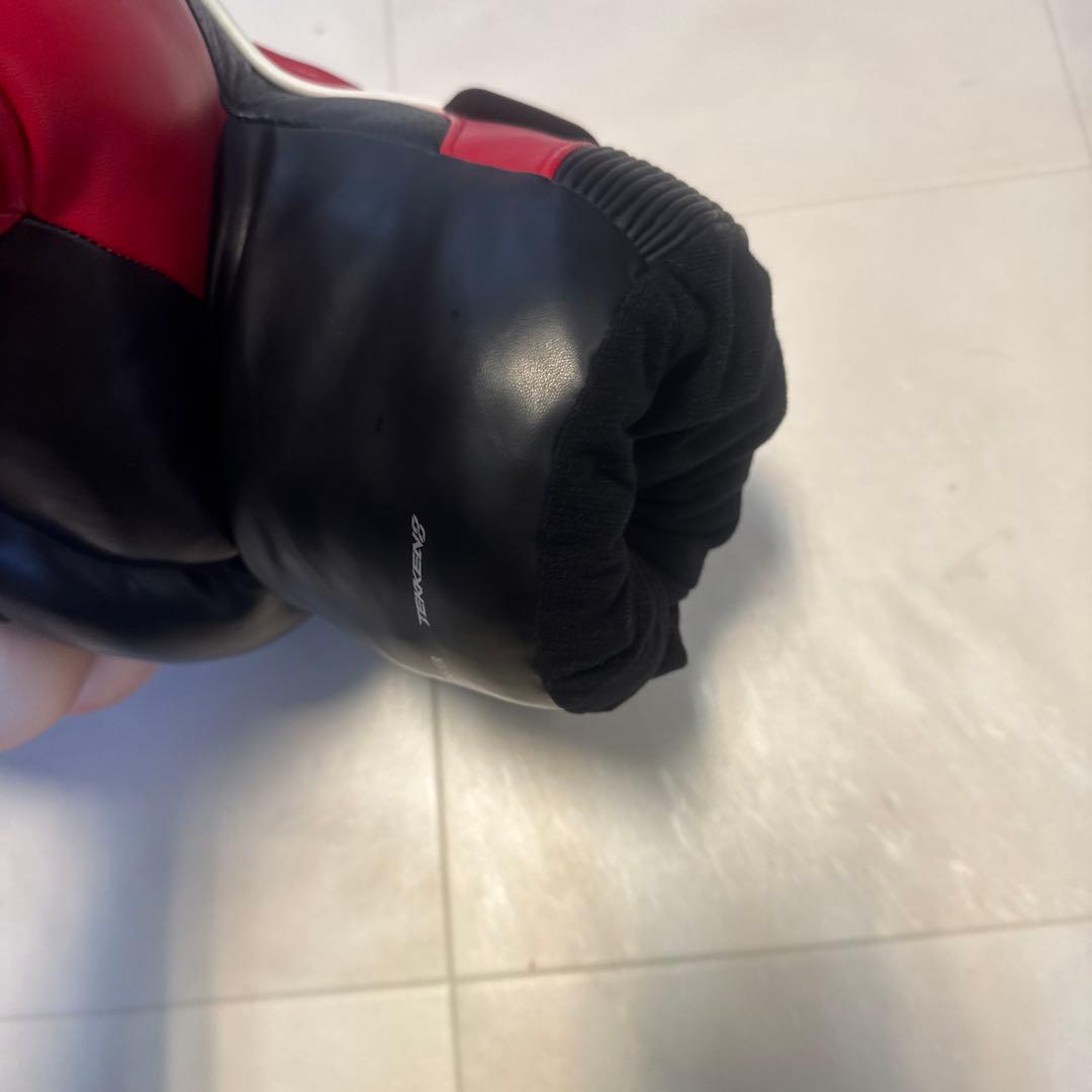 ボクシンググローブ￼のおもちゃ （GENTLE MONSTER&鉄剣8）コラボ