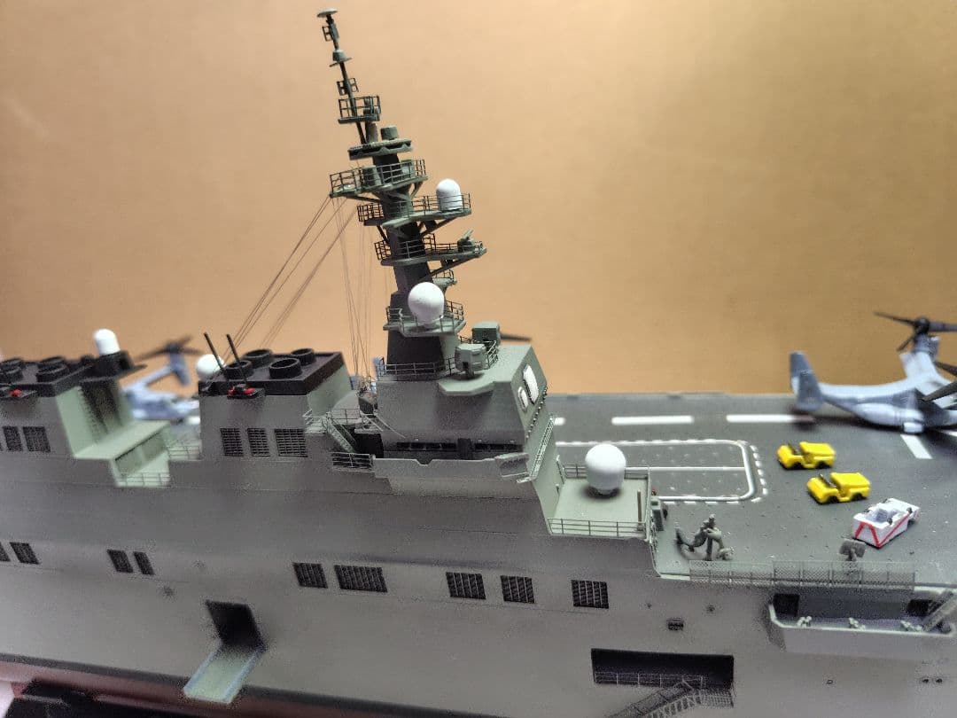 フジミ 海上自衛隊 ＤＤＨ 181 「ひゅうが」1/350 完成模型