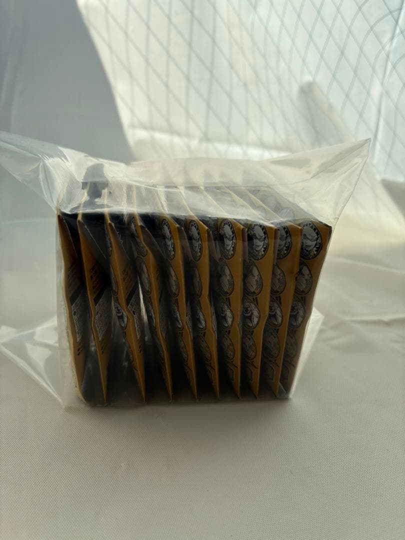 ワンピース 黄金缶バッジ 未開封 10個