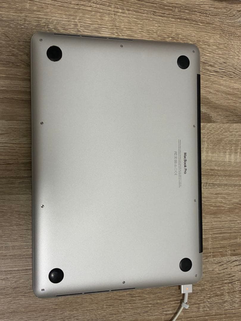 MacBook Pro 13\" Retina (Early 2015)＋充電器