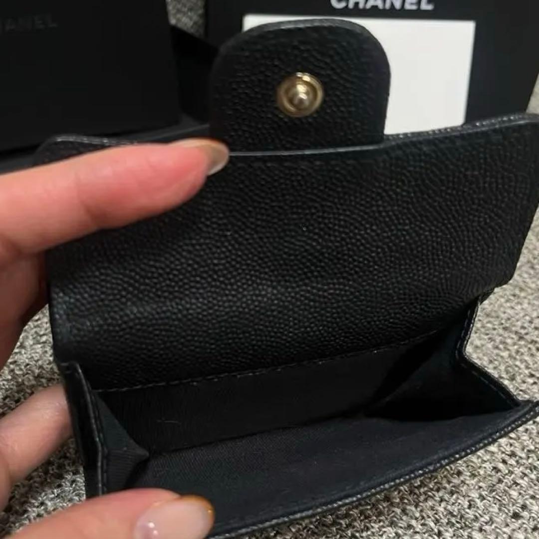 【人気】CHANEL 三つ折り財布 ブラック