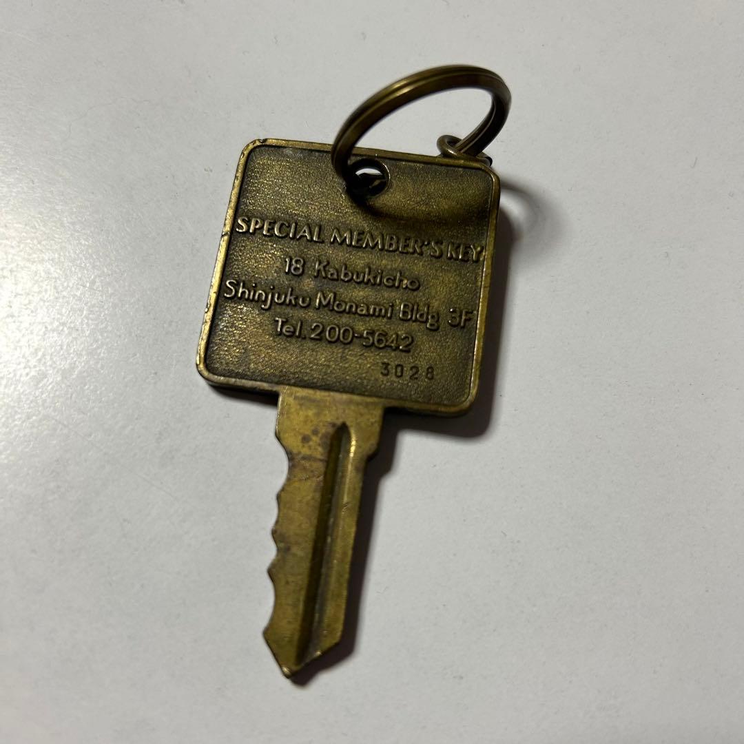 希少 新宿MUGEN Members Key