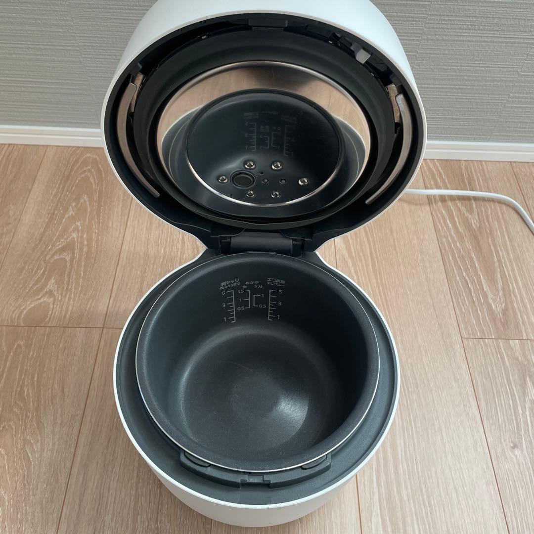 パナソニック 圧力IHジャー炊飯器 5合炊き SR-NB102 2023年製　白