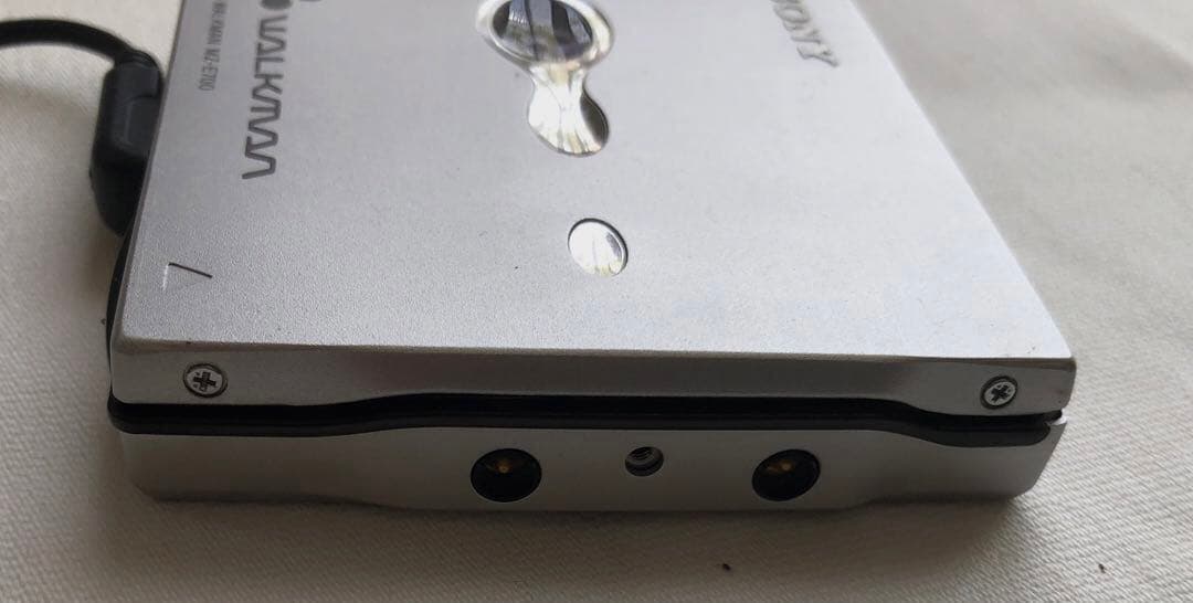 【MDプレイヤー】SONY MD WALKMAN MZ-E700