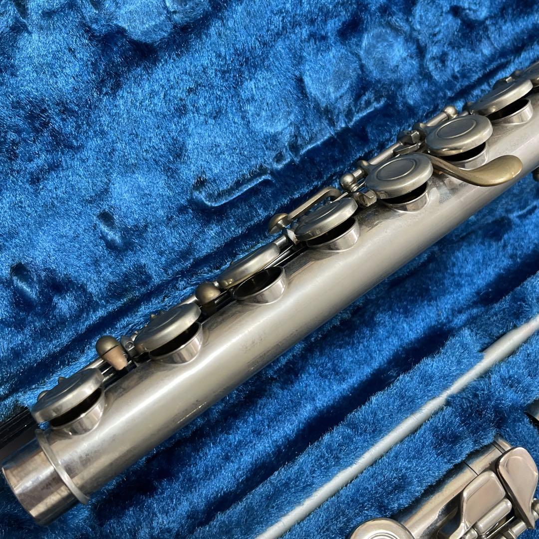 シルバーフルート 本体 ハードケース付き