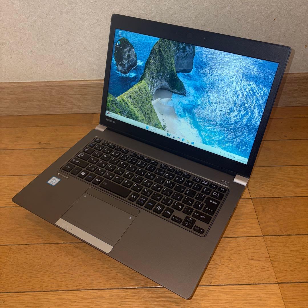 東芝 Dynabook R63/D Core i5-6300 win11 SSD