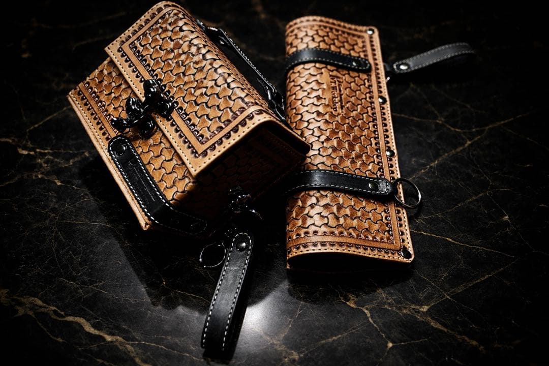 月末SALE！非売品！Pvt.Workshop極CL 本革　デッキケース&ハーフ