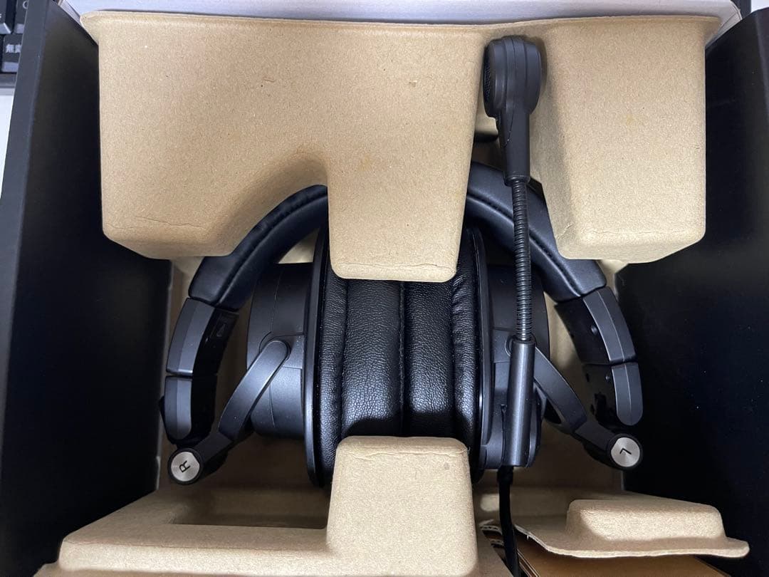 audio-technica ATH-M50xSTS-USB スタンド付き