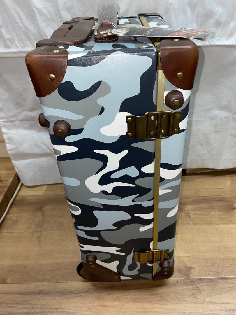 ◆未使用品◆ トランクケース　WORLDTRUNK カモフラージュ柄
