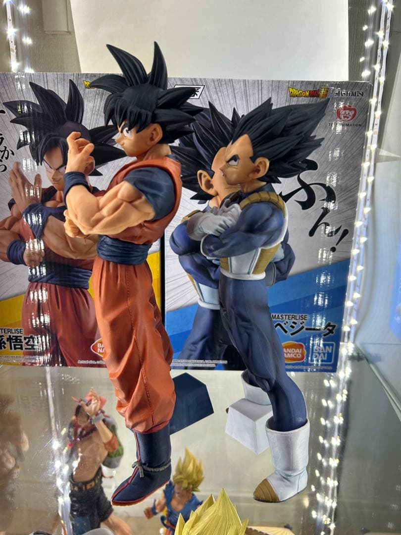 ドラゴンボール　strong chains 一番くじ　悟空　ベジータ　フィギュア