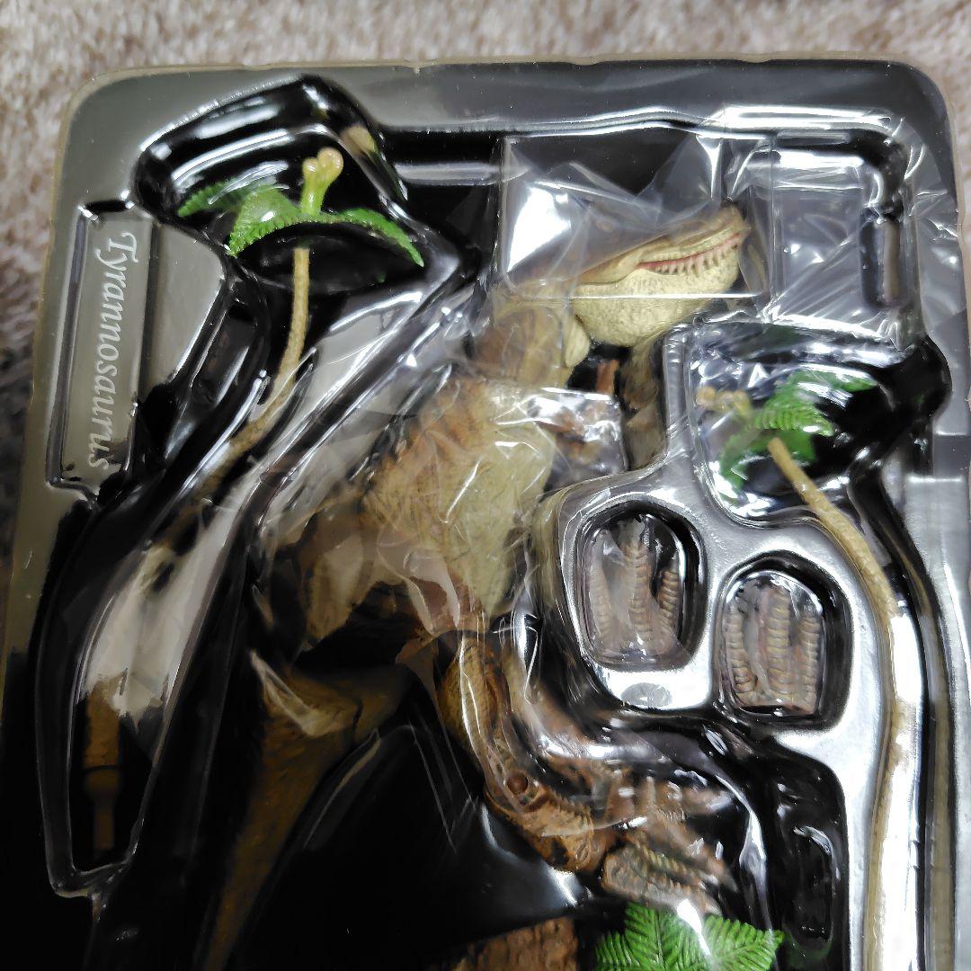 海洋堂 レガシーOFリボルテック ティラノサウルス LR-022