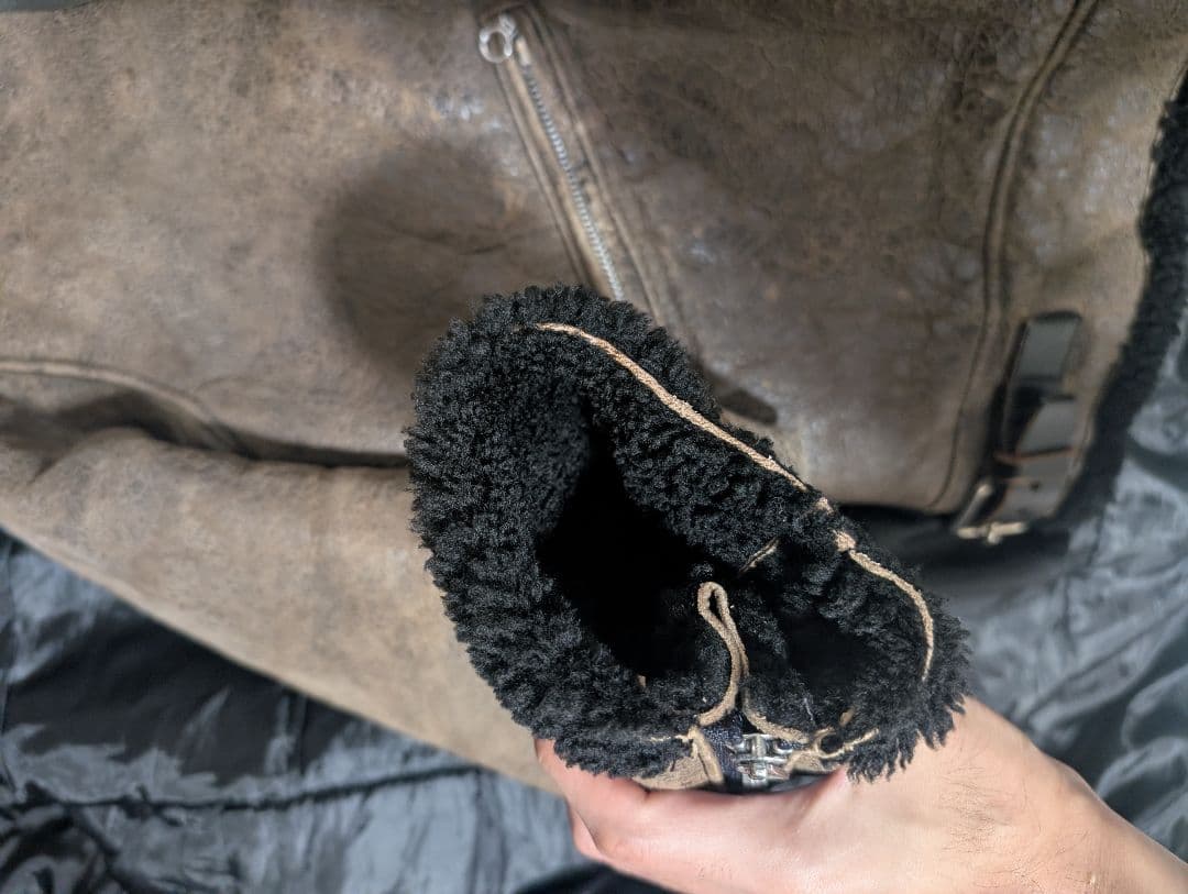 w*o様 celt & cobra ケルトアンドコブラ ムートン M