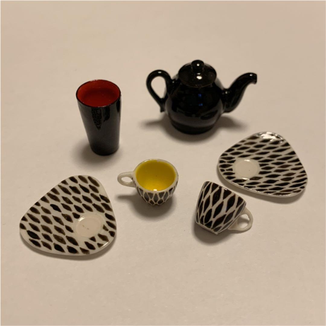 イギリス　ミニチュア　ブラックティーポット　ドールハウス　ミッドセンチュリー