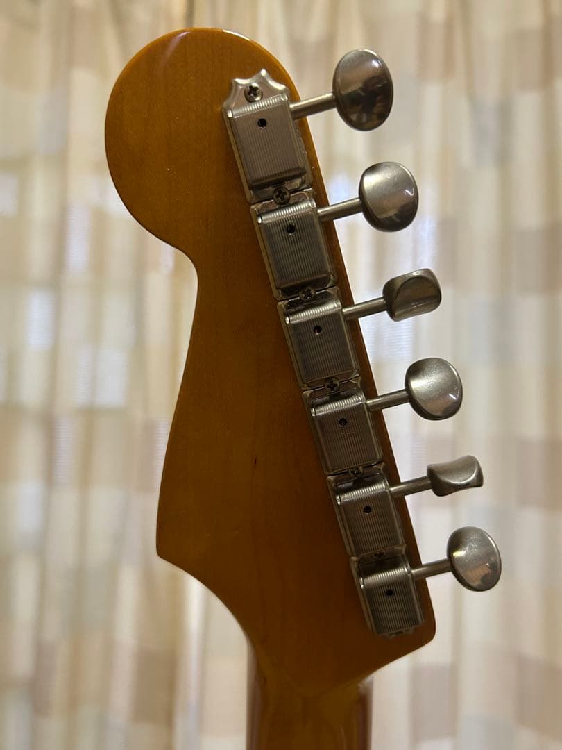 Fender Japanストラトキャスター　黒