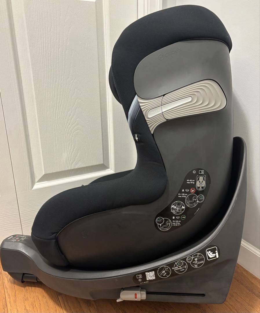 サイベックス　チャイルドシート　シローナSX2 i-Size